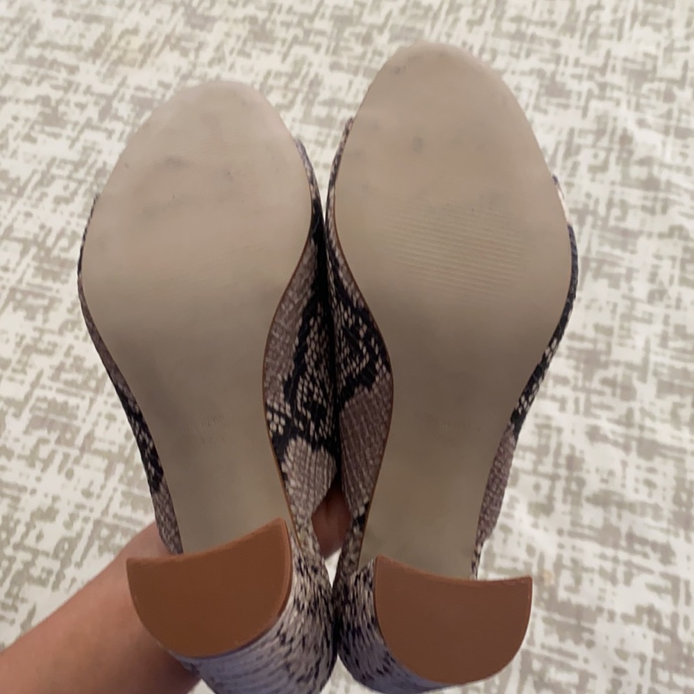 Steve Madden snake print block heel - Picture 2 of 4